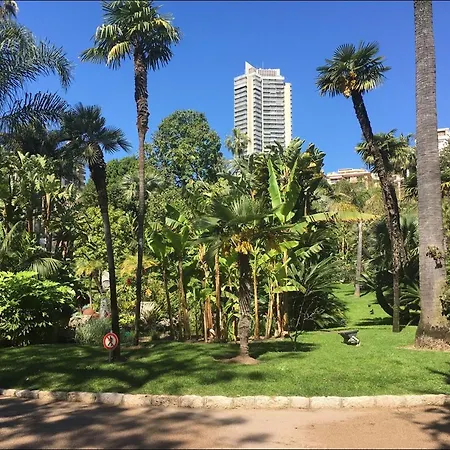 Pour 12 Personnes A Apartamento Rocabruna