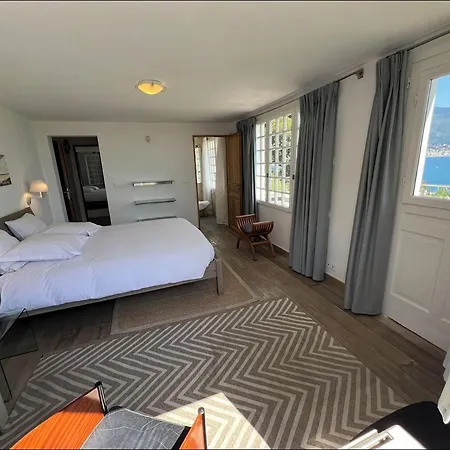 Pour 12 Personnes A Roquebrune-Cap-Martin