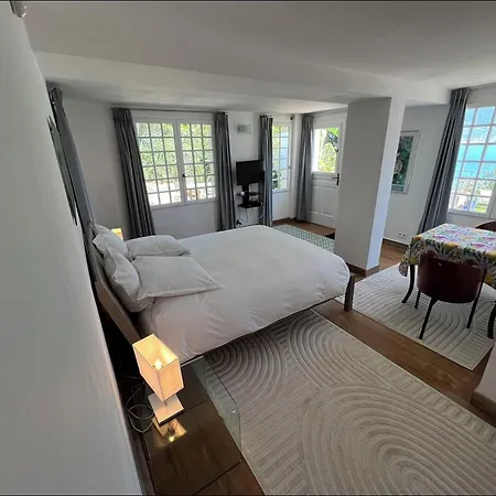Pour 12 Personnes A Apartamento Rocabruna