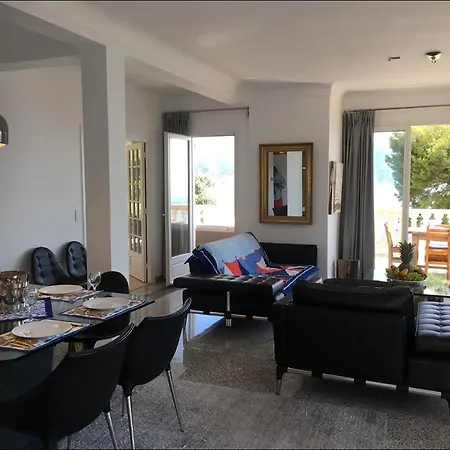 Pour 12 Personnes A Lejlighed Roquebrune-Cap-Martin